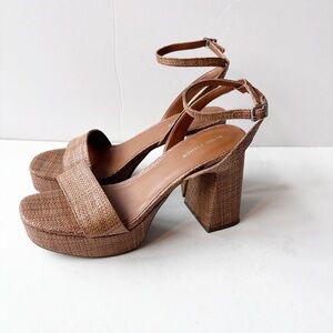 MARC FISHER Sadel block heel sandals sz. 10